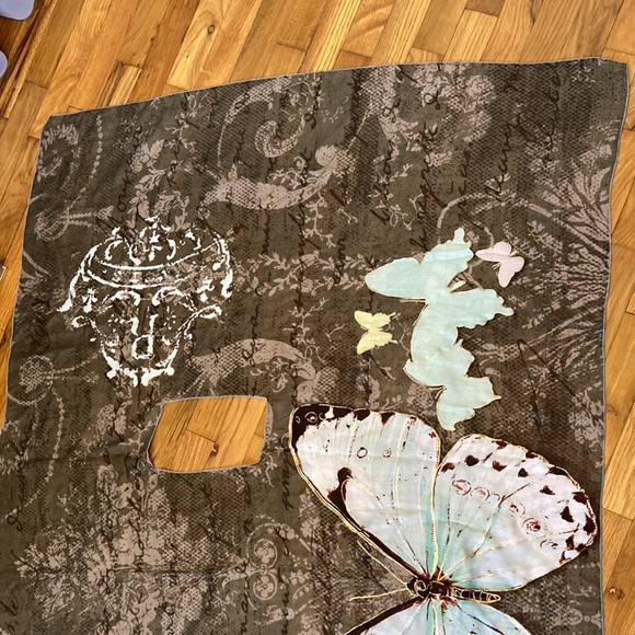 byDesign ‘Artists Series’ Shawl Butterfly Drape One Size Measures 41”x 54” flat. - Picture 7 of 16
